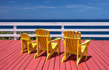 Redwood Decking in Canoga Park