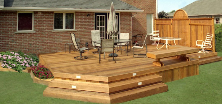 Cedar Composite Decking in Canoga Park, CA