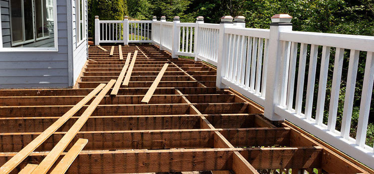 Deck Repair Free Estimate in Canoga Park, CA